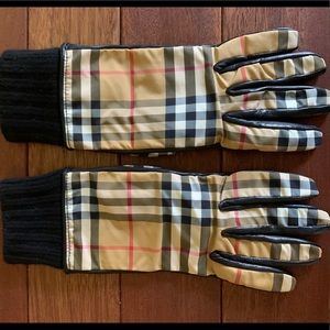 Burberry Gloves - worn few times